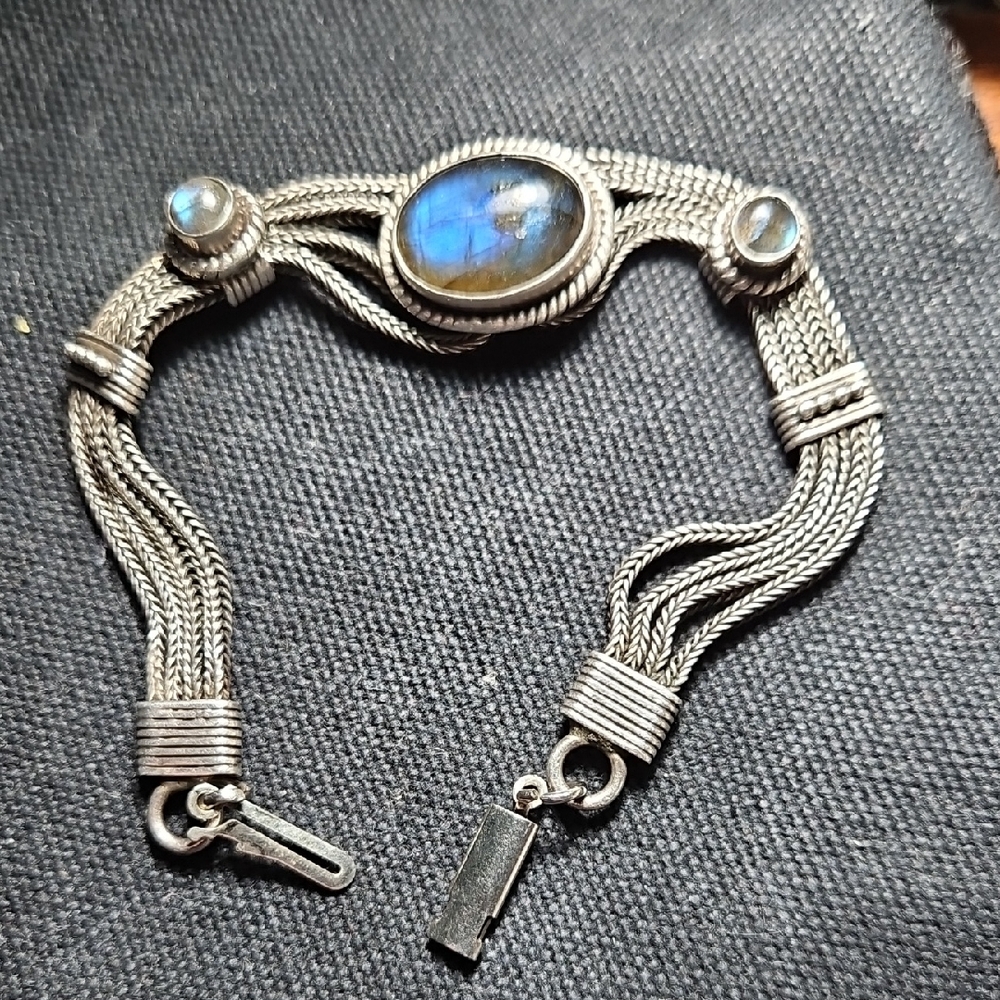 Silver And Labradorite Bracelet